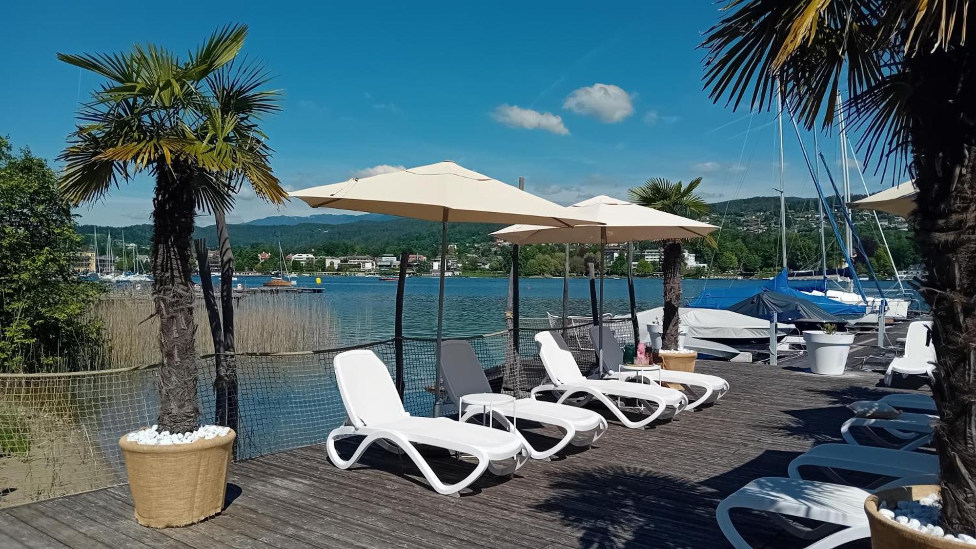 Tennis & Yacht Hotel Velden フェルデン・アム・ヴェルターゼー エクステリア 写真