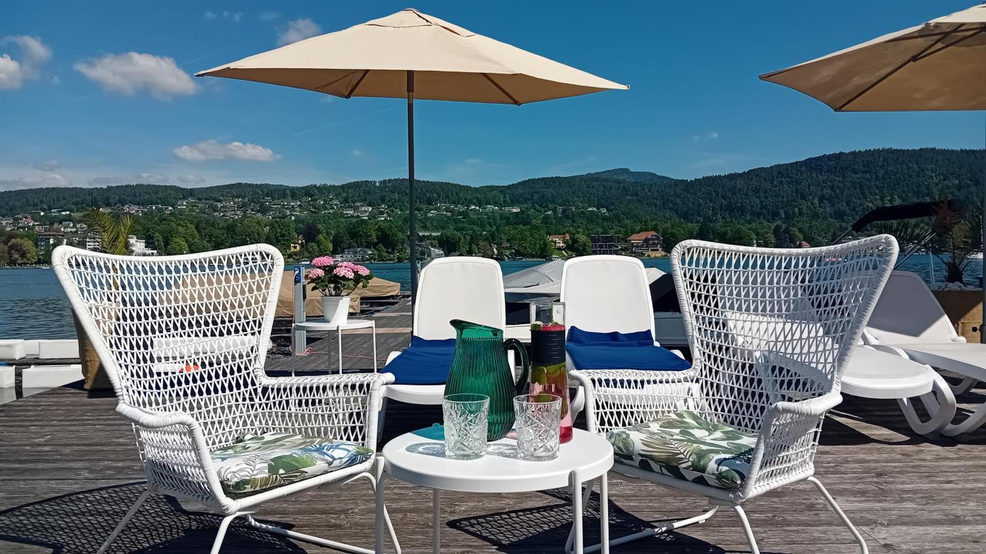 Tennis & Yacht Hotel Velden フェルデン・アム・ヴェルターゼー エクステリア 写真