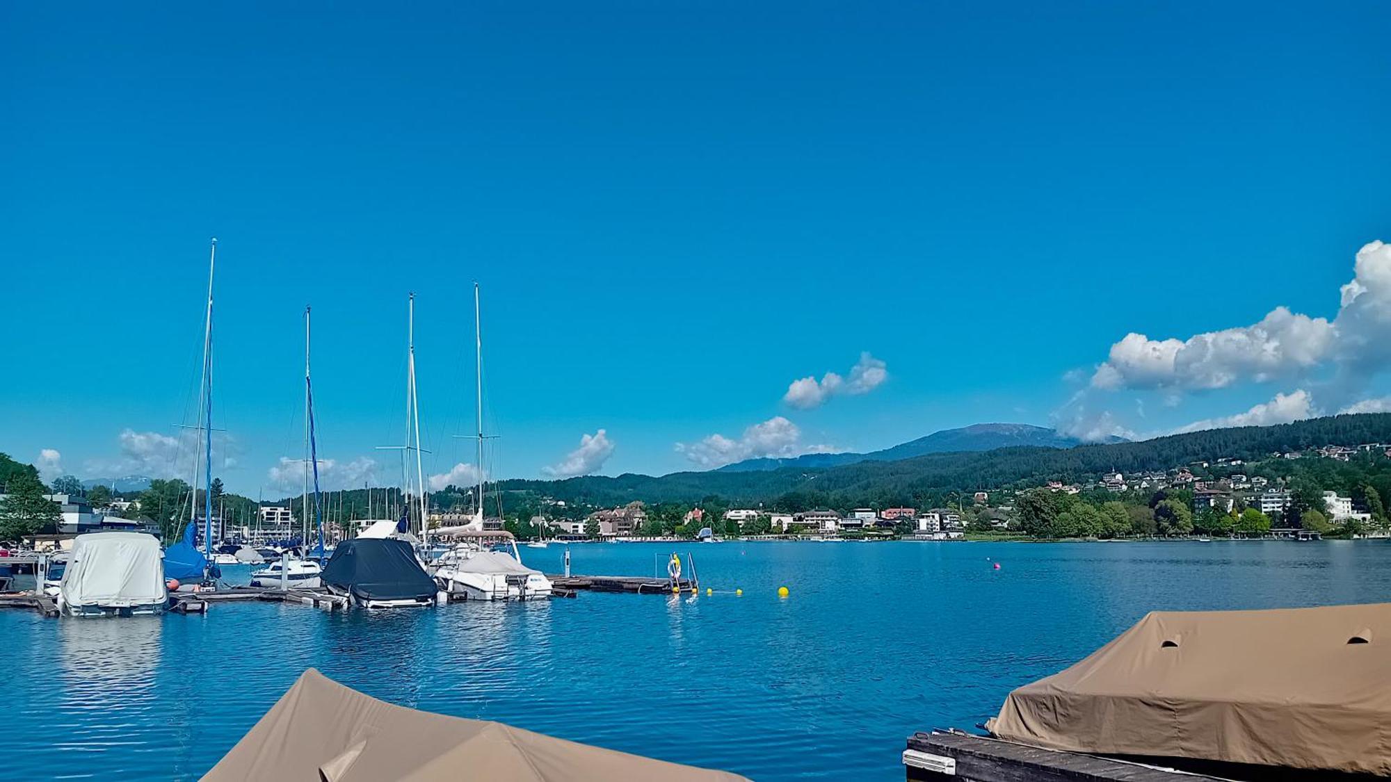 Tennis & Yacht Hotel Velden フェルデン・アム・ヴェルターゼー エクステリア 写真