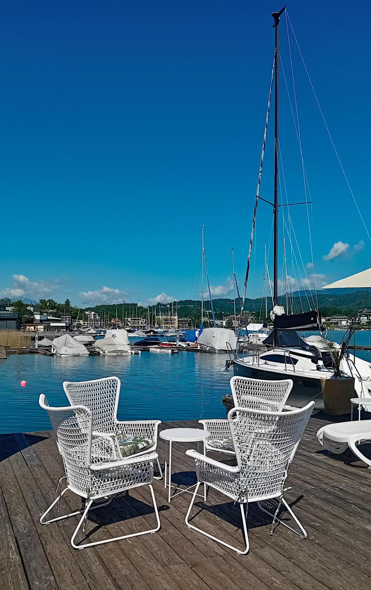 Tennis & Yacht Hotel Velden フェルデン・アム・ヴェルターゼー エクステリア 写真